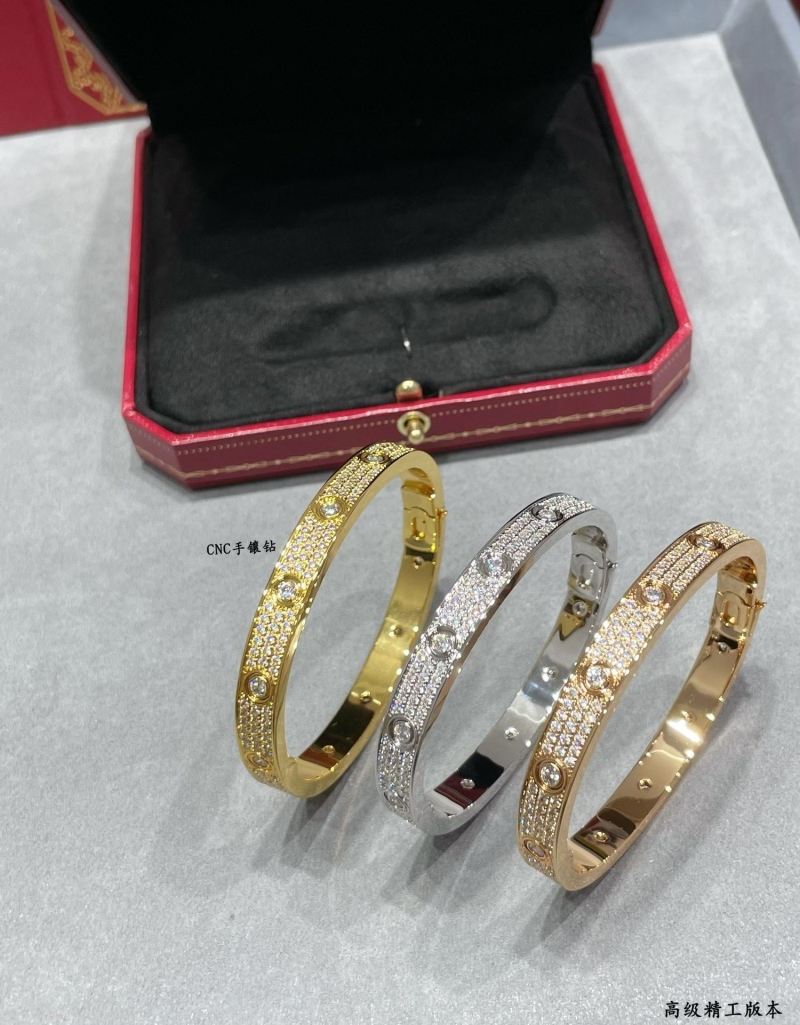 Ca*t1er bracelets